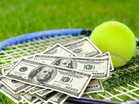 Top 8 tennis betting tips to boost your winning strategy.